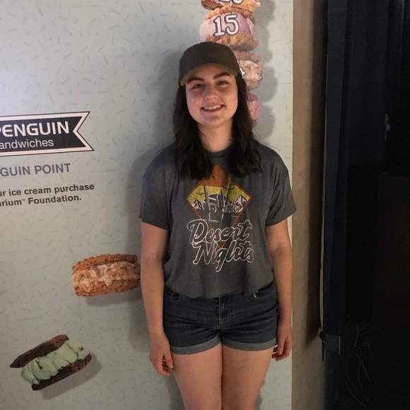 Meet your Posher, Alicia - Picture 5 of 8